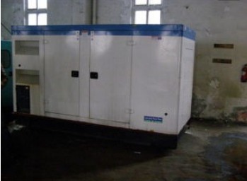 常德康明斯150kw大型柴油二手发电机组